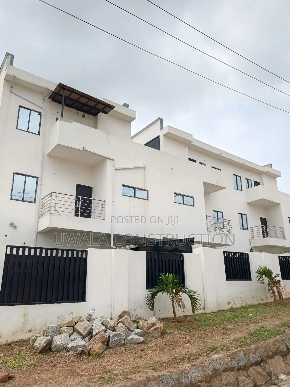 4bdrm Duplex in Life Camp for sale in Life Camp
