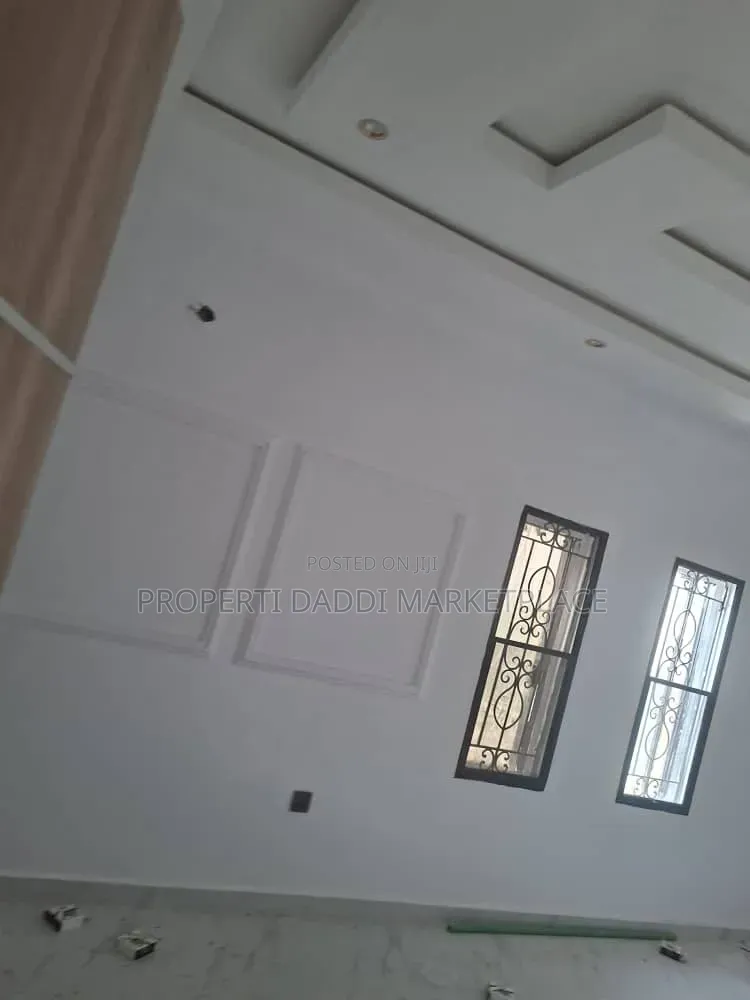 4bdrm Duplex in Cooperative Estate, Ayobo for sale in Ayobo