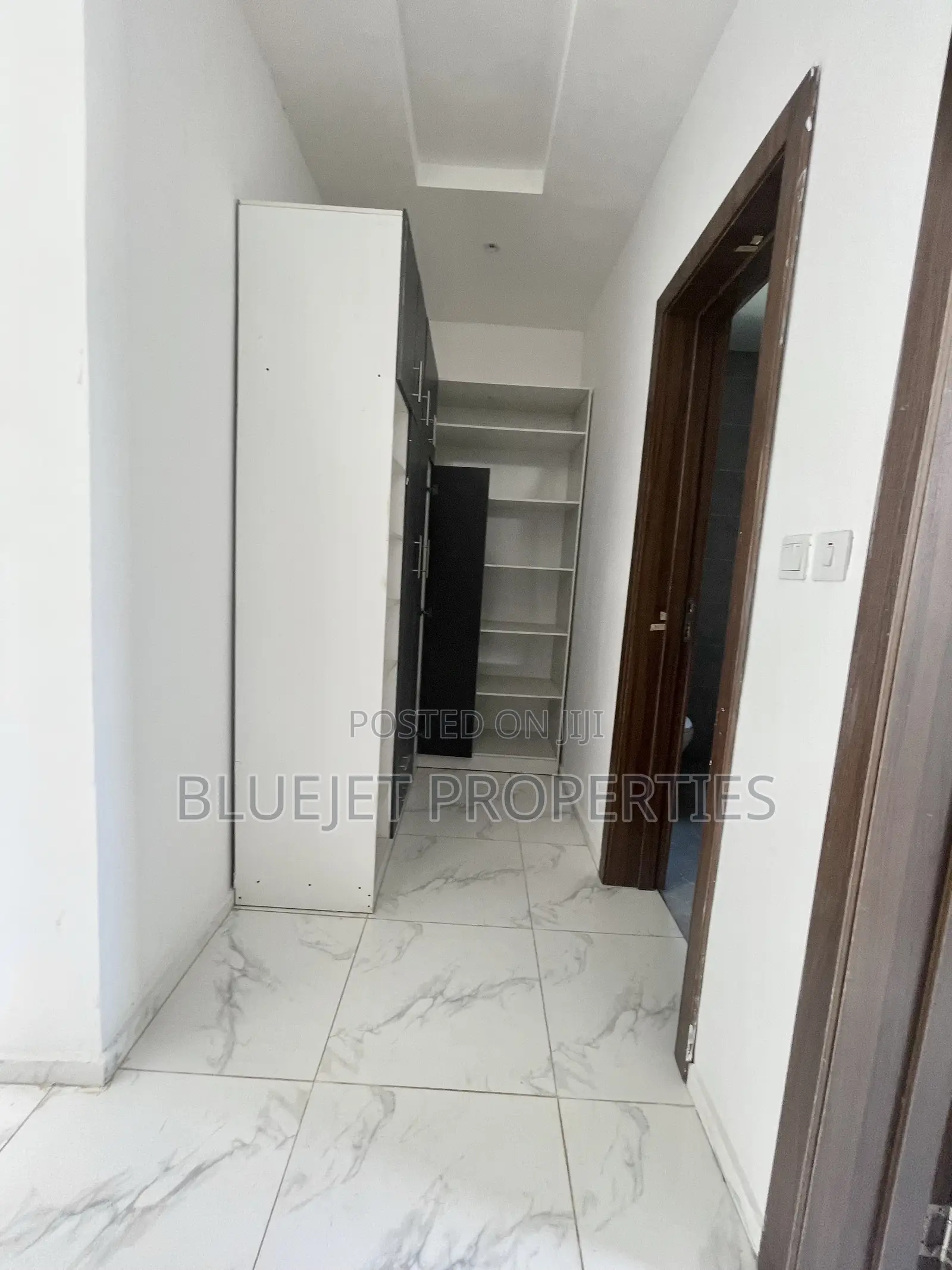 4bdrm Duplex in Sangotedo for sale in Sangotedo