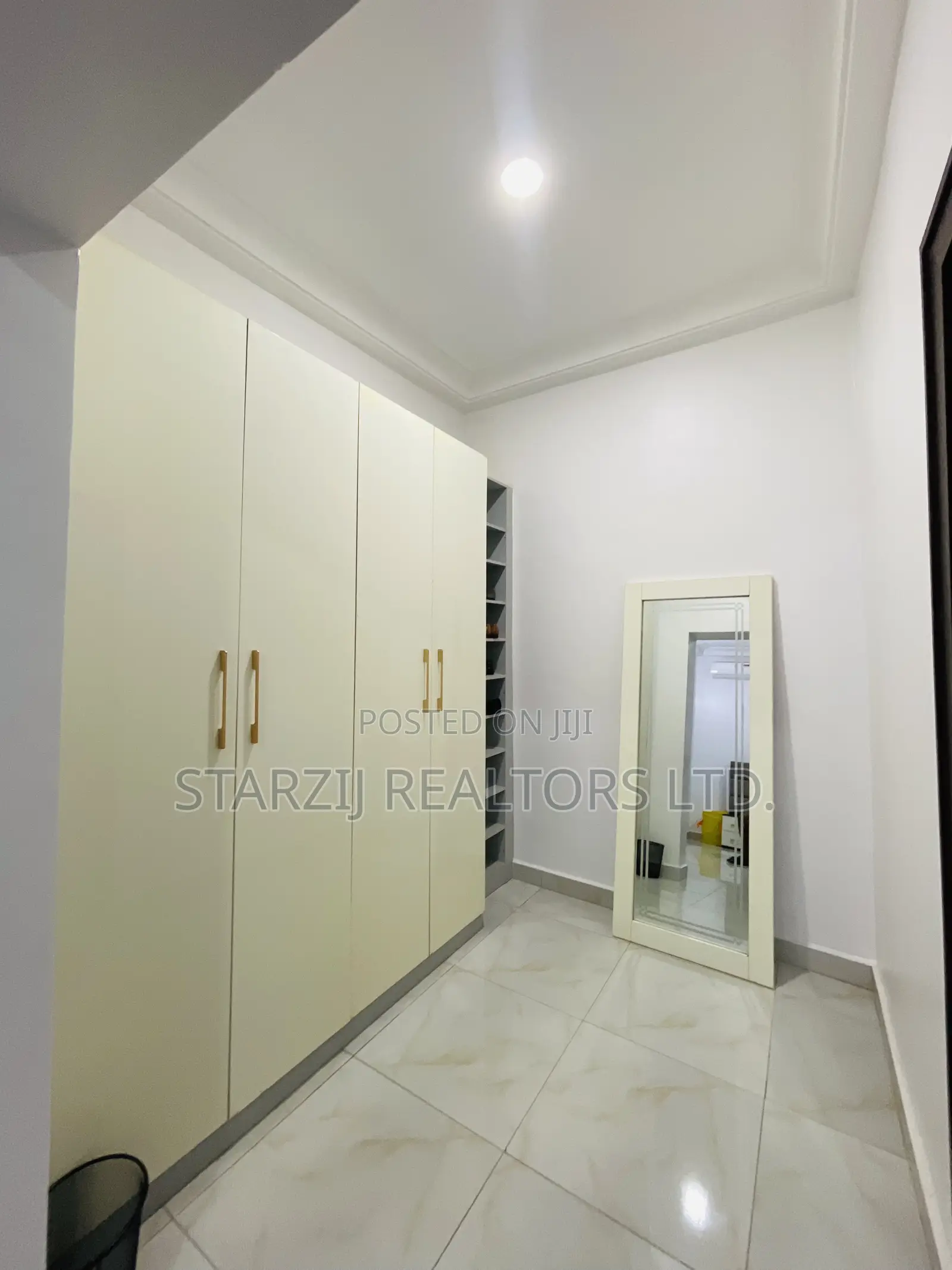Furnished 4bdrm Duplex in Ochacho, Life Camp for sale in Life Camp