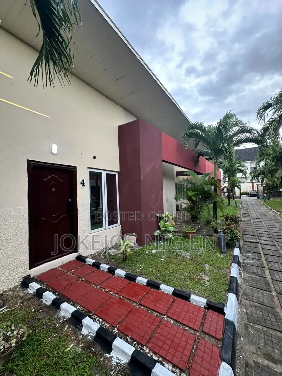 2bdrm Block of Flats in South Point Estate for sale in Off Lekki-Epe Expressway