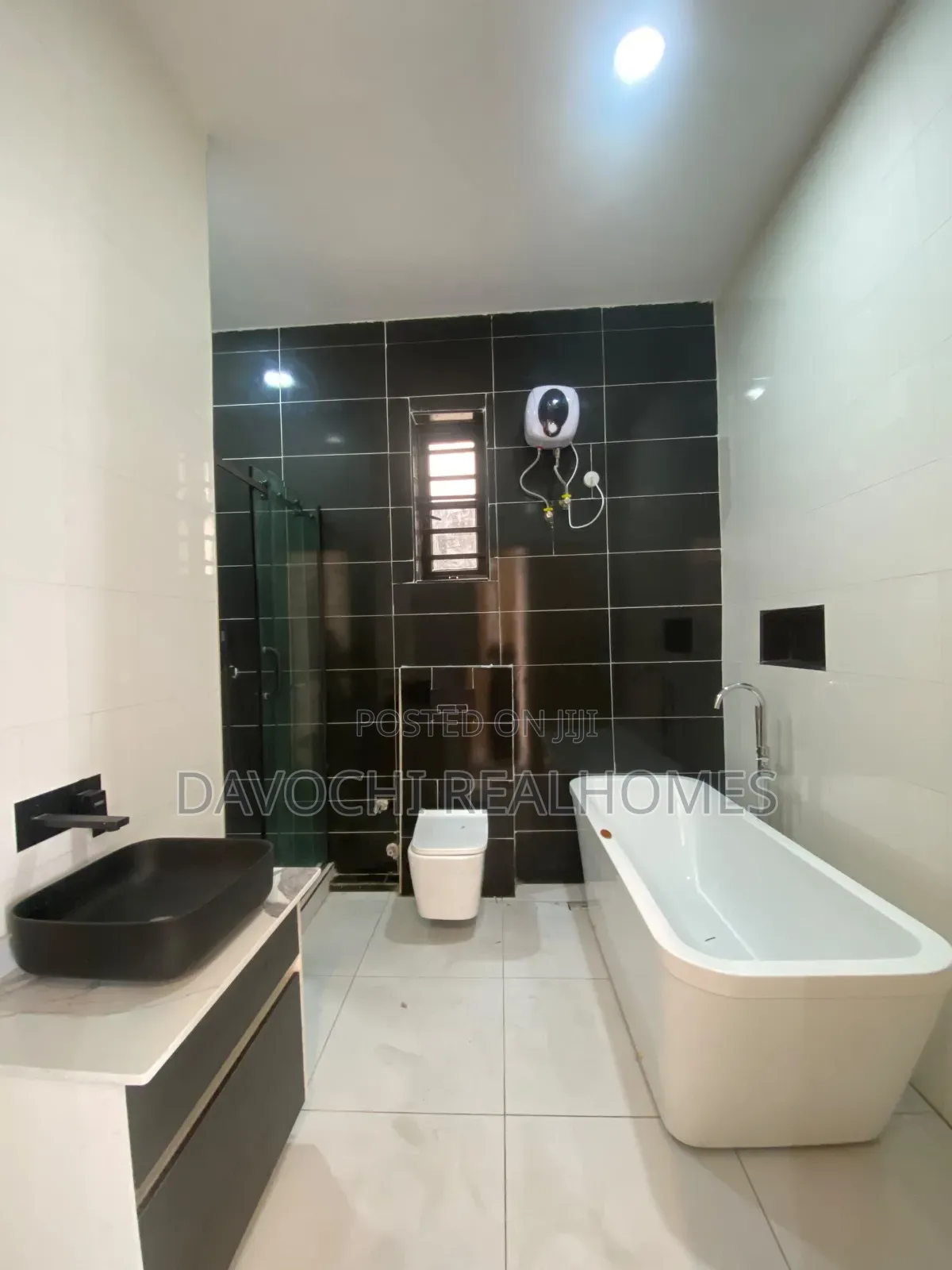 4bdrm Duplex in Sangotedo for sale in Sangotedo