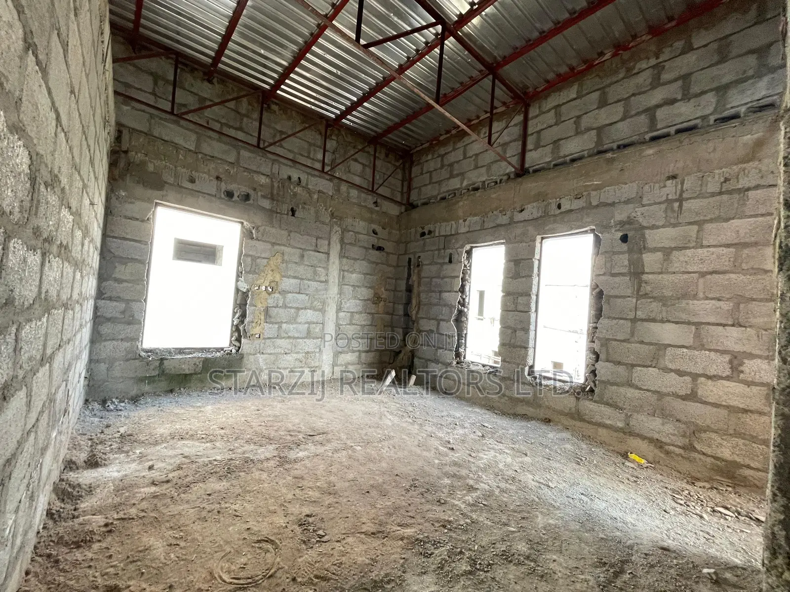 4bdrm Duplex in Life Camp for sale in Life Camp