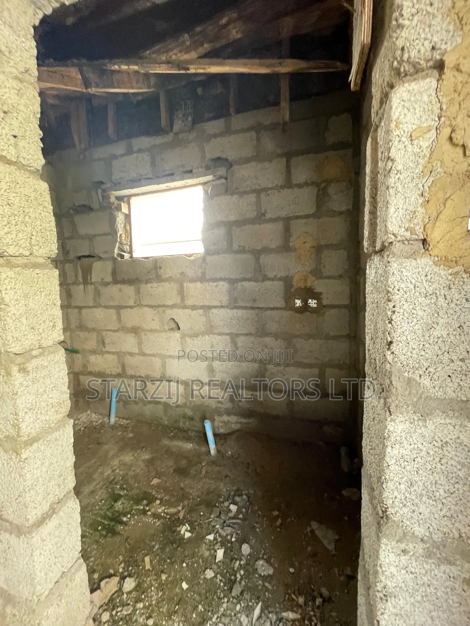 4bdrm Duplex in Life Camp for sale in Life Camp