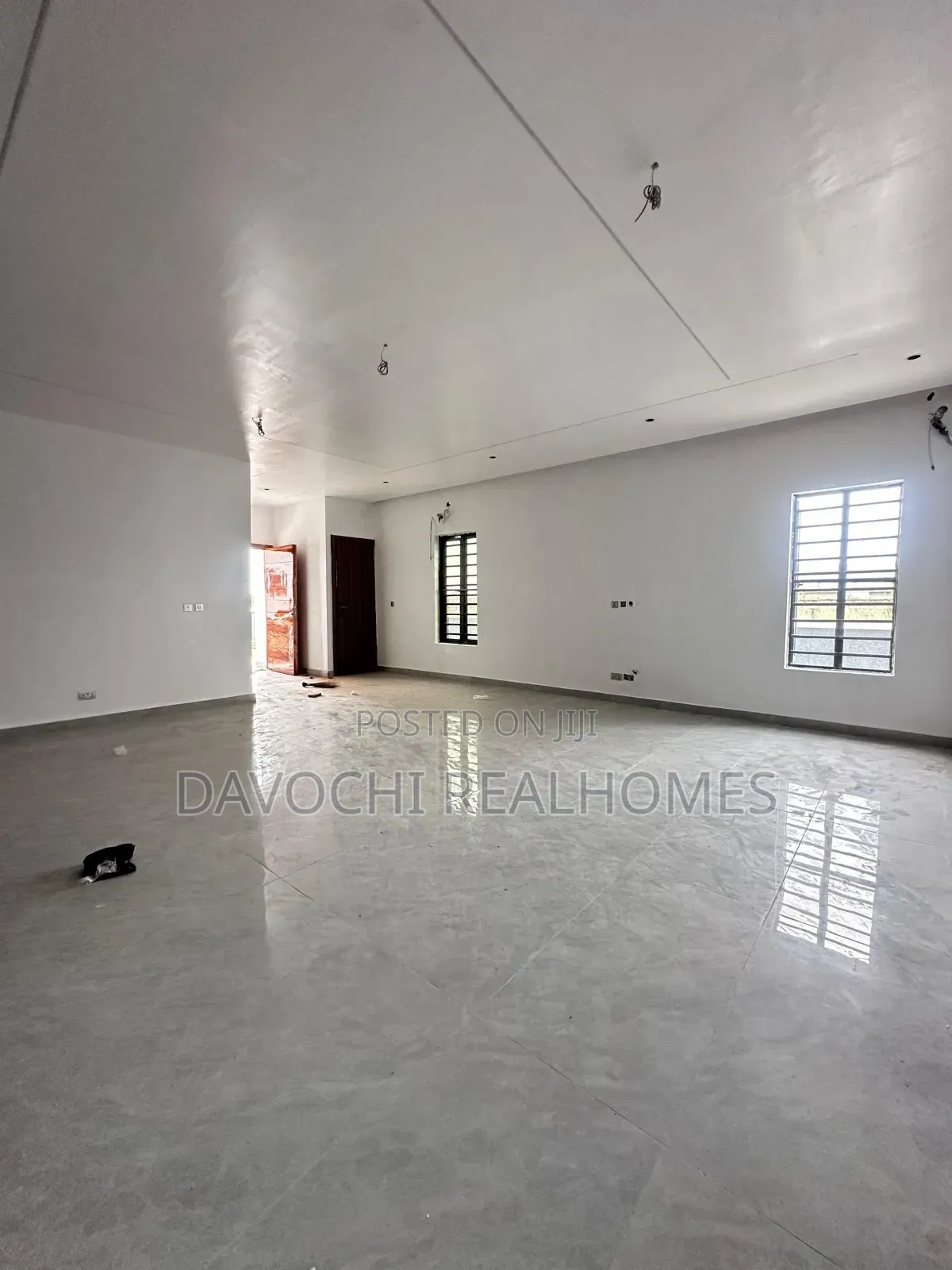 5bdrm Duplex in VGC / Ajah for sale in VGC / Ajah
