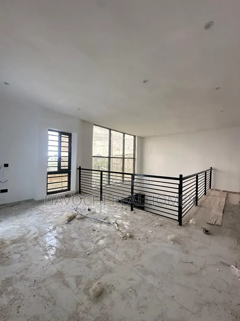 3bdrm Duplex in Sangotedo for sale in Sangotedo