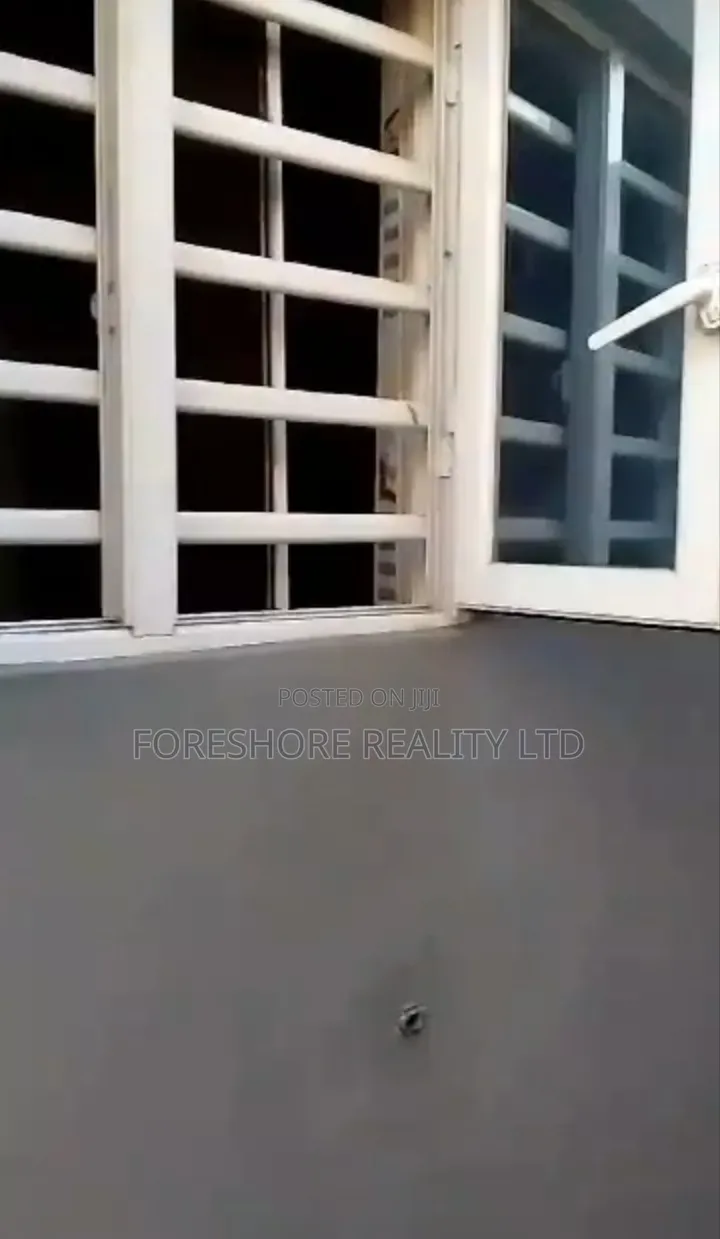 Studio Apartment in Opposite Omole Phase, Berger for rent in Berger
