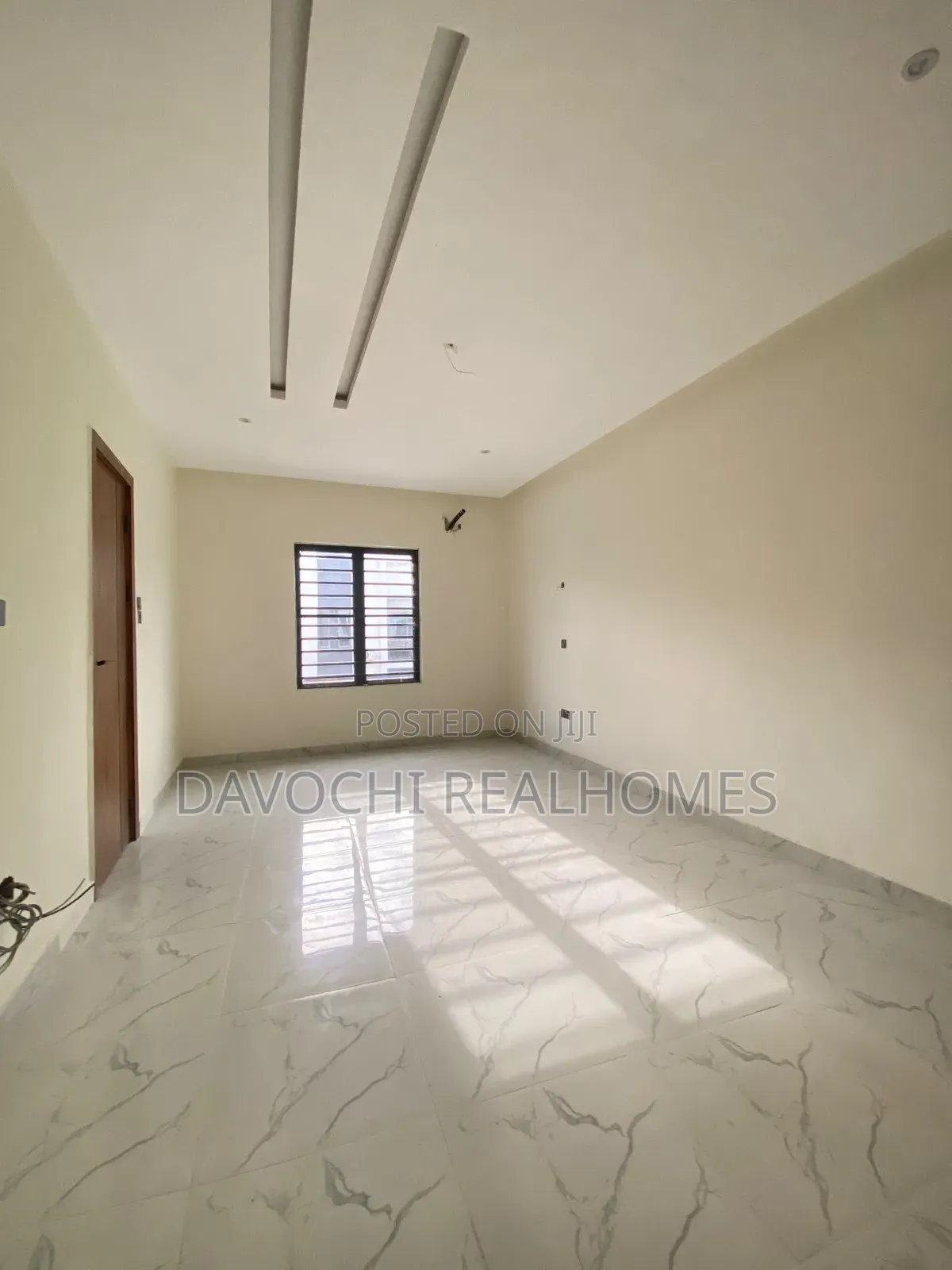 3bdrm Duplex in Sangotedo for sale in Sangotedo