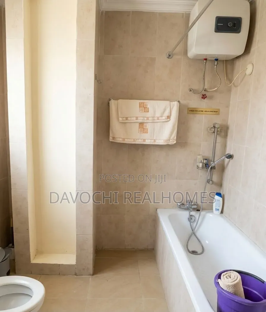 4bdrm Duplex in Victoria Island Extension for sale in Victoria Island Extension
