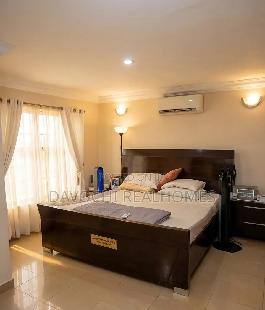 4bdrm Duplex in Victoria Island Extension for sale in Victoria Island Extension