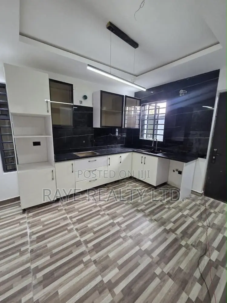 4bdrm Duplex in Ikeja for sale in Ikeja