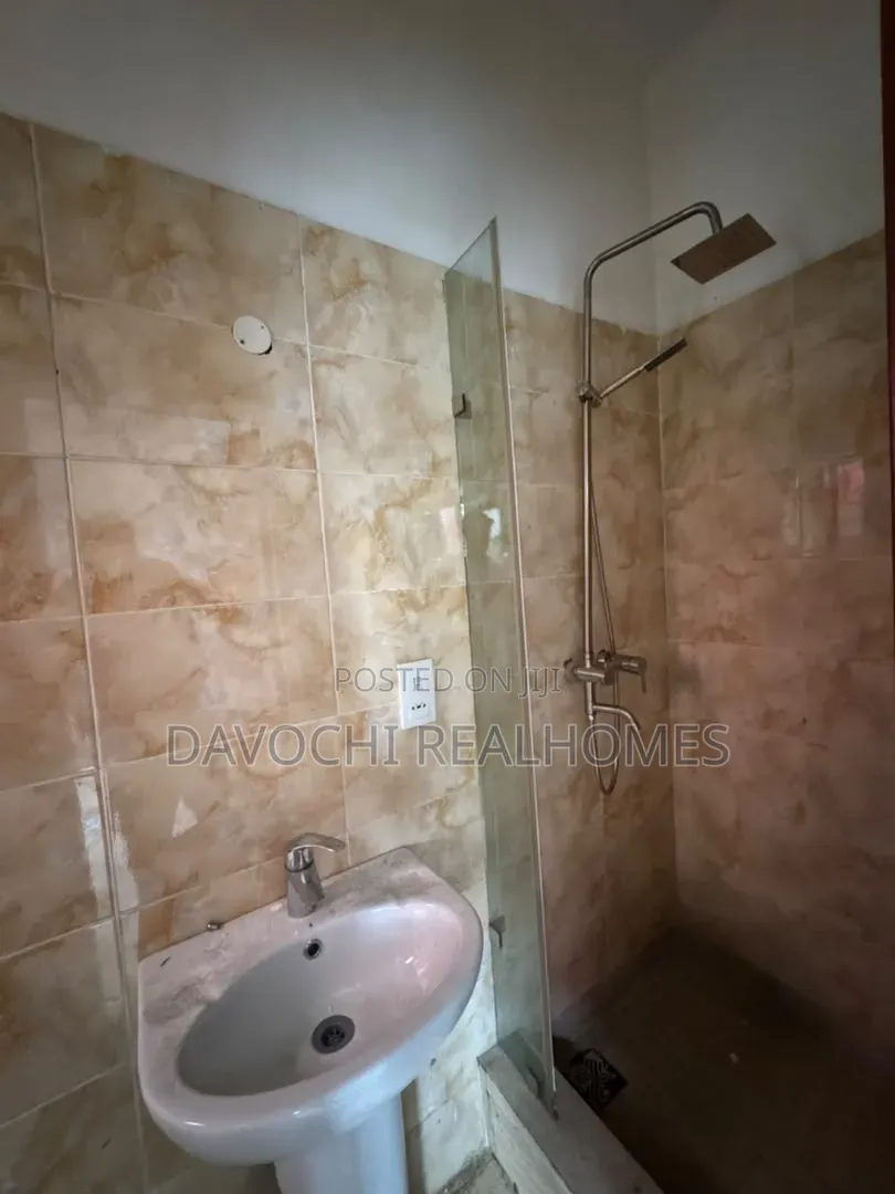 2bdrm Apartment in Ikate for sale in Ikate