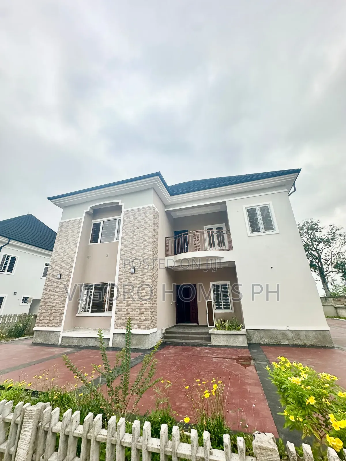 4bdrm Duplex in Reef Court Estate, Port-Harcourt for sale in Port-Harcourt
