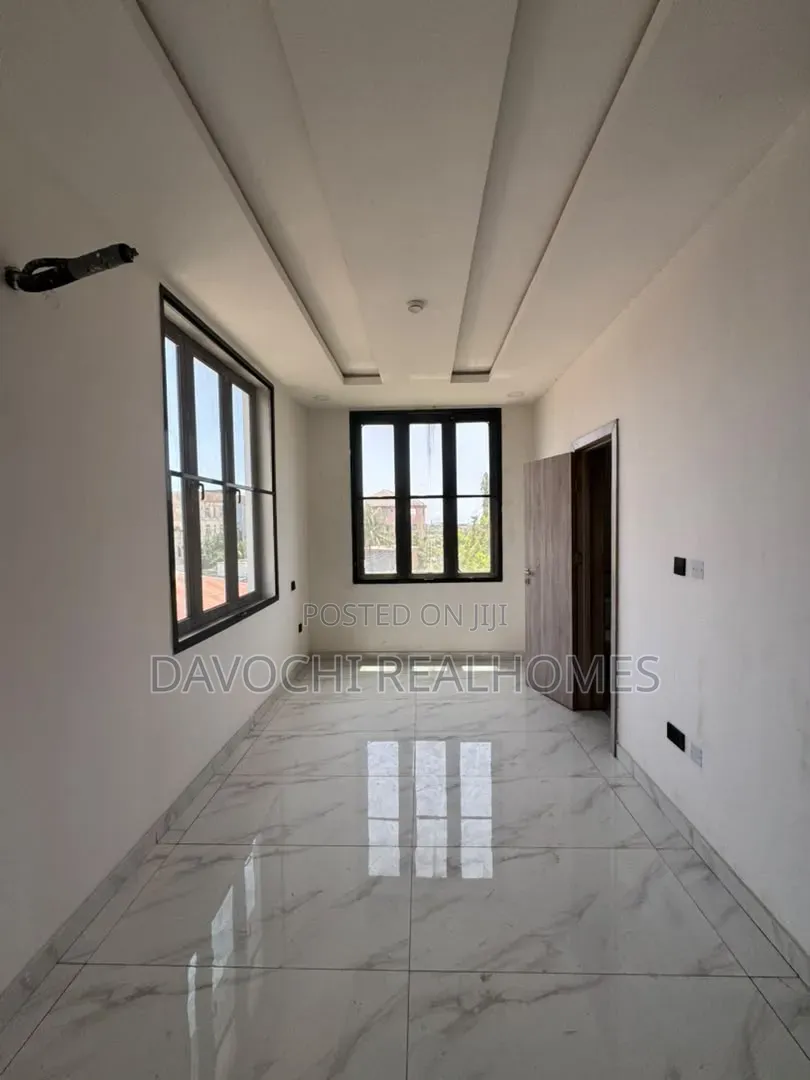 2bdrm Apartment in Lekki Phase 1 for rent in Lekki Phase 1