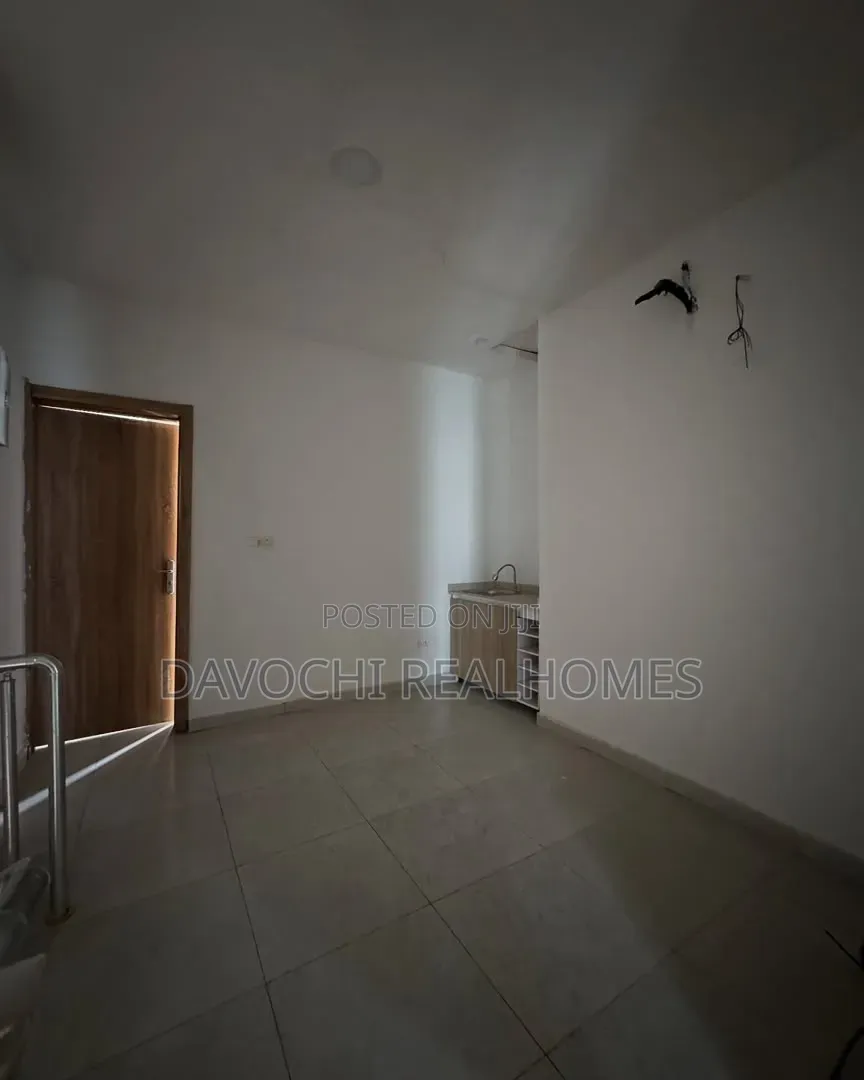 5bdrm Duplex in VGC / Ajah for rent in VGC / Ajah