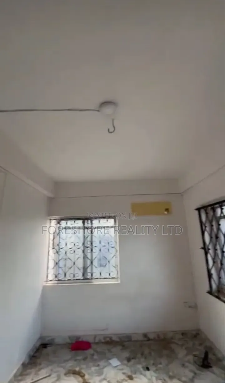 Mini Flat in Ladilak, Bariga / Shomolu for rent in Bariga / Shomolu