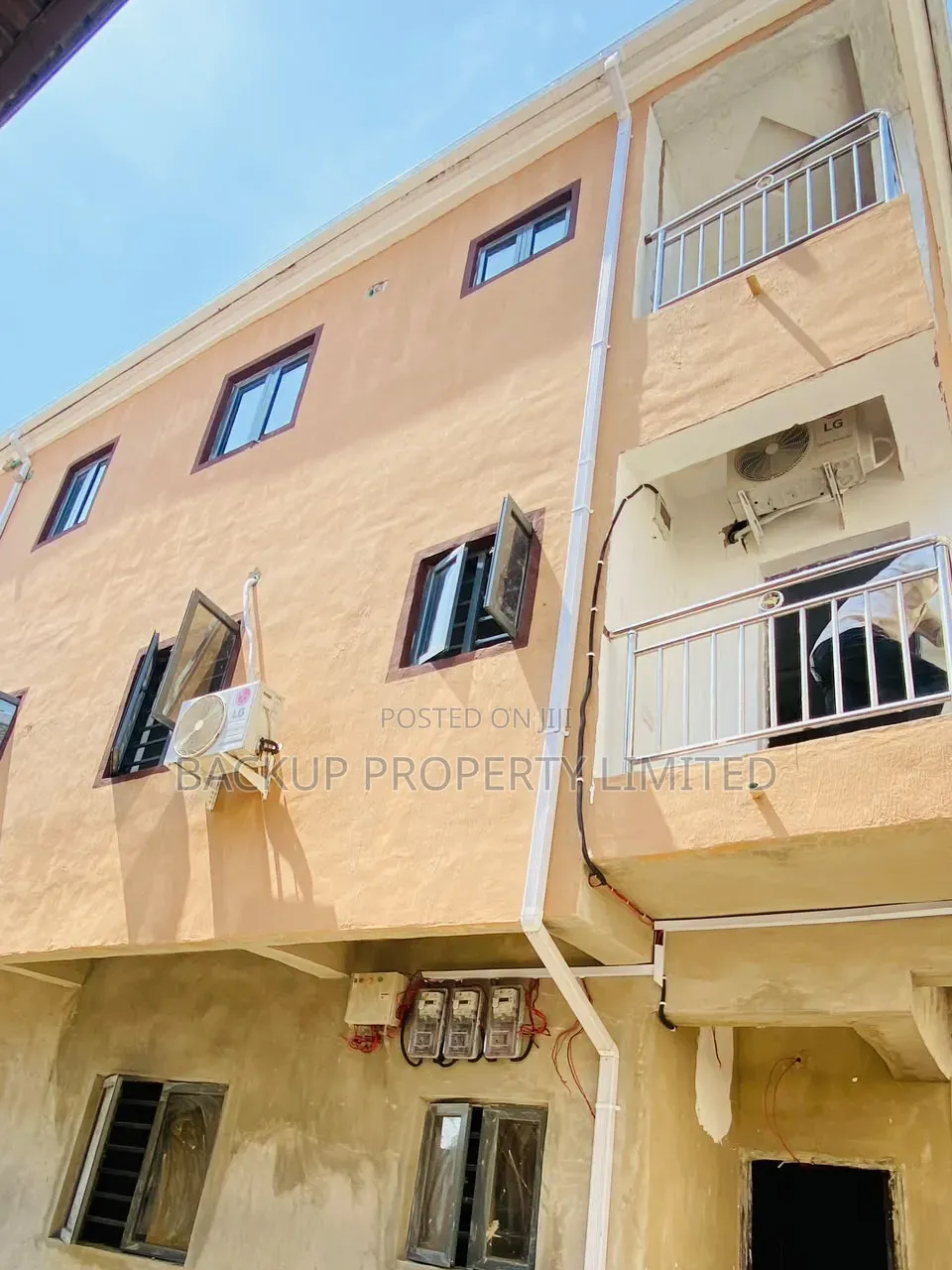 Mini Flat in Onike for rent in Onike