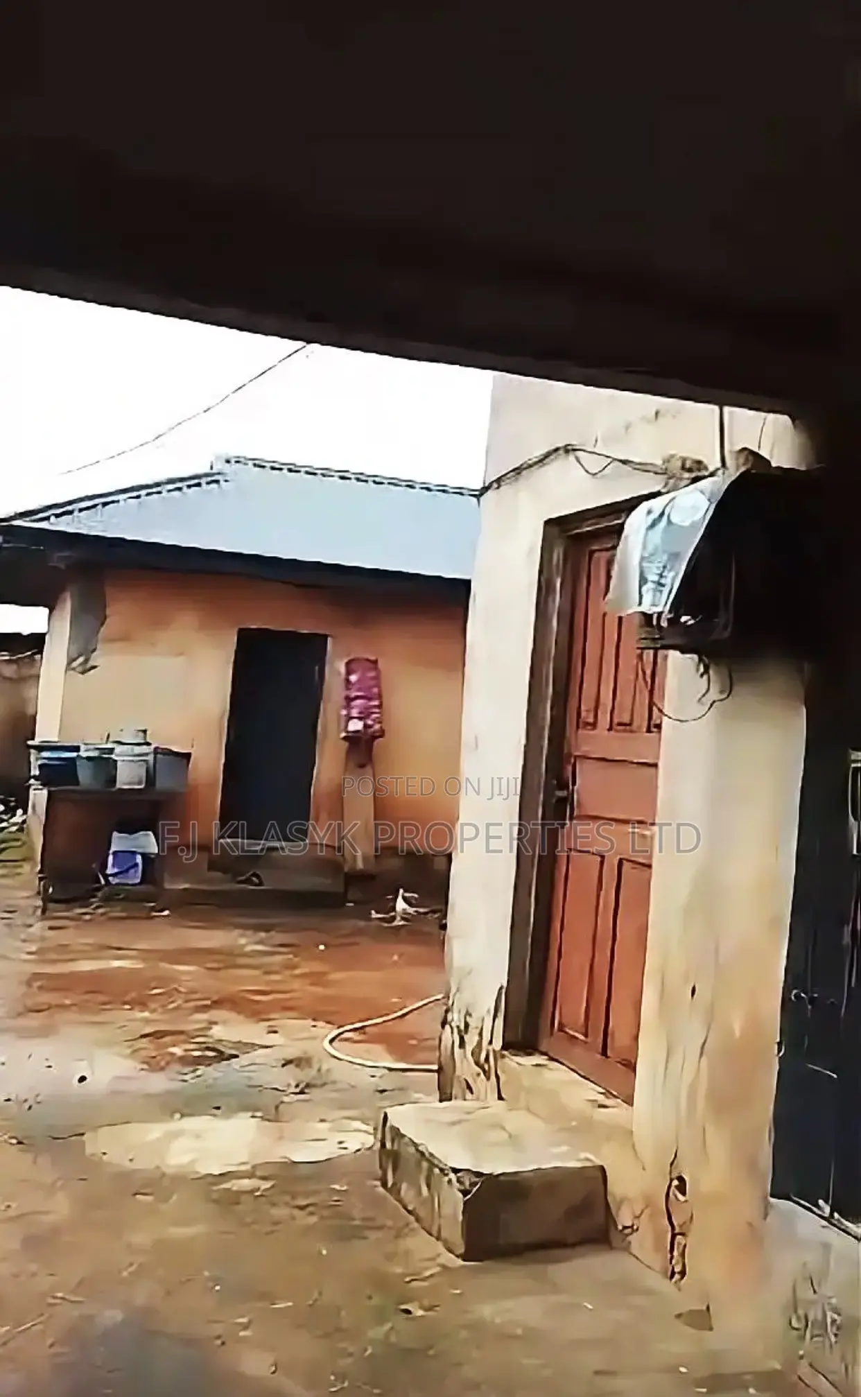 4bdrm Block of Flats in Benin City for sale in Benin City