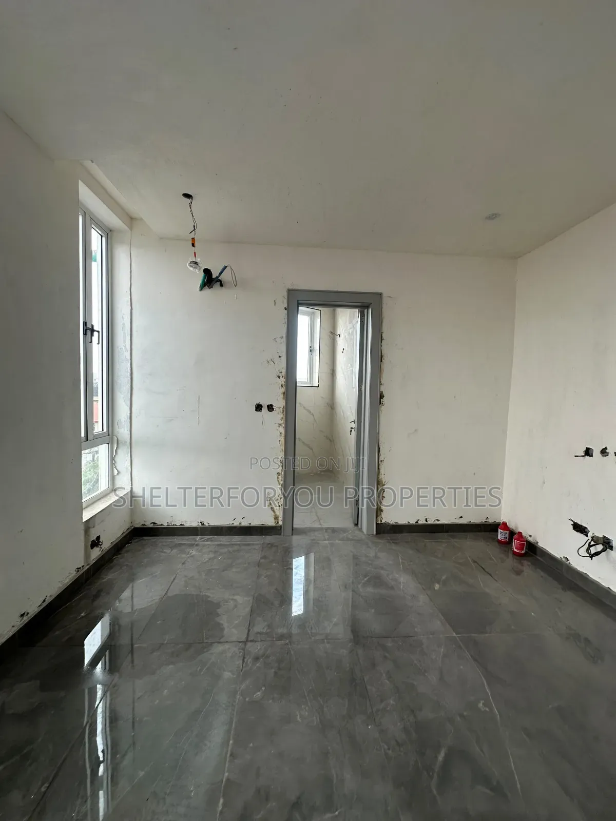 2bdrm Apartment in Lekki Expressway for sale in Lekki Expressway