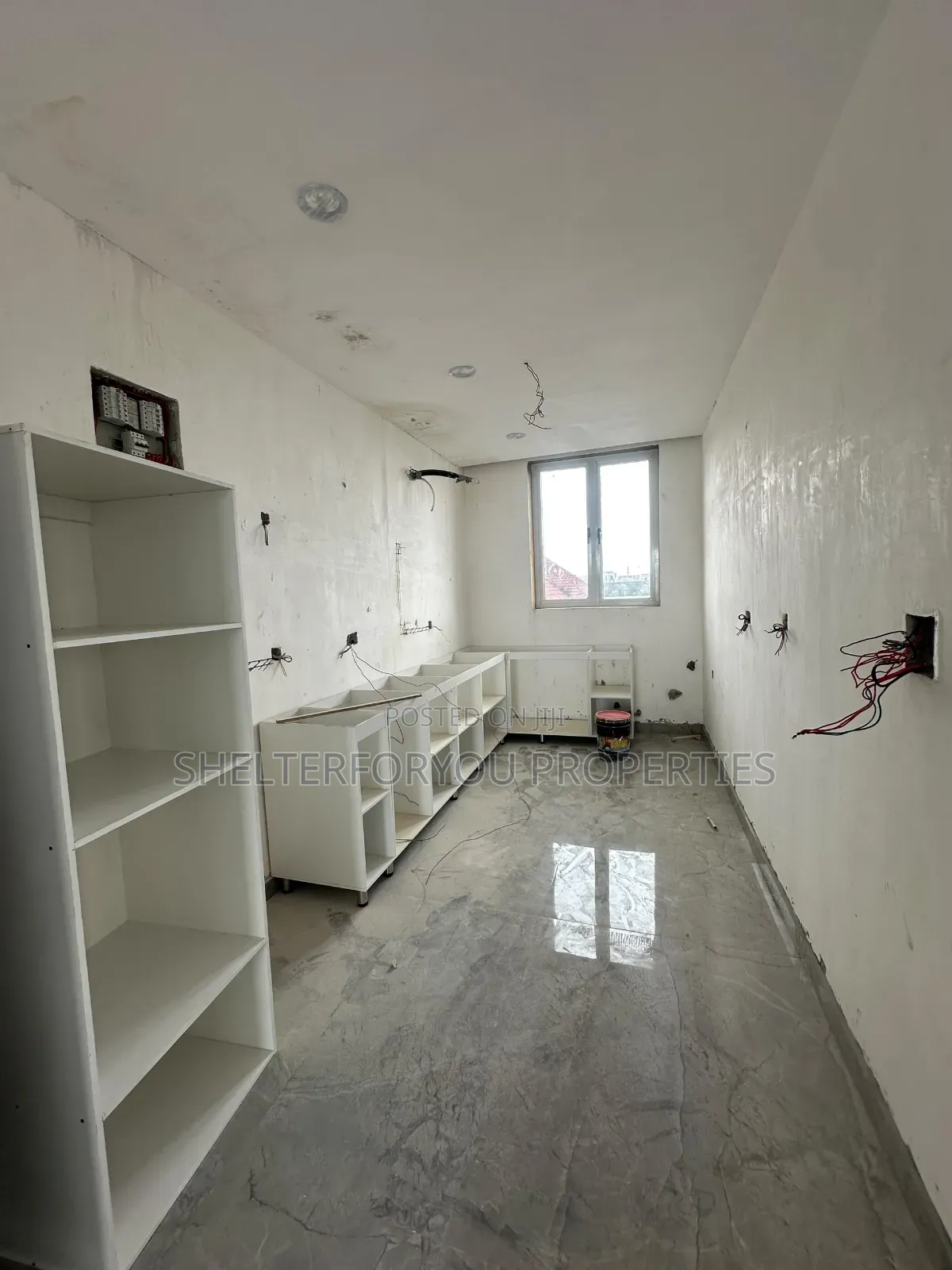 2bdrm Apartment in Lekki Expressway for sale in Lekki Expressway
