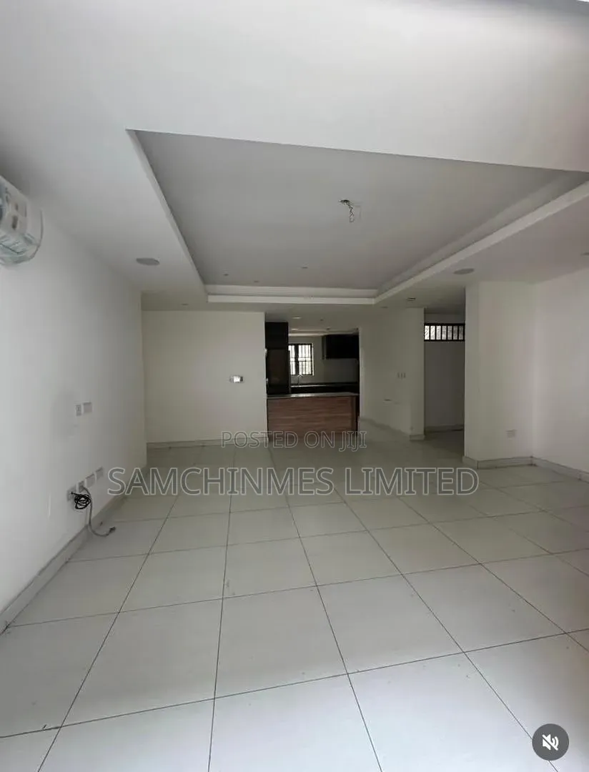 3bdrm Apartment in Lekki Phase 1 for rent in Lekki Phase 1