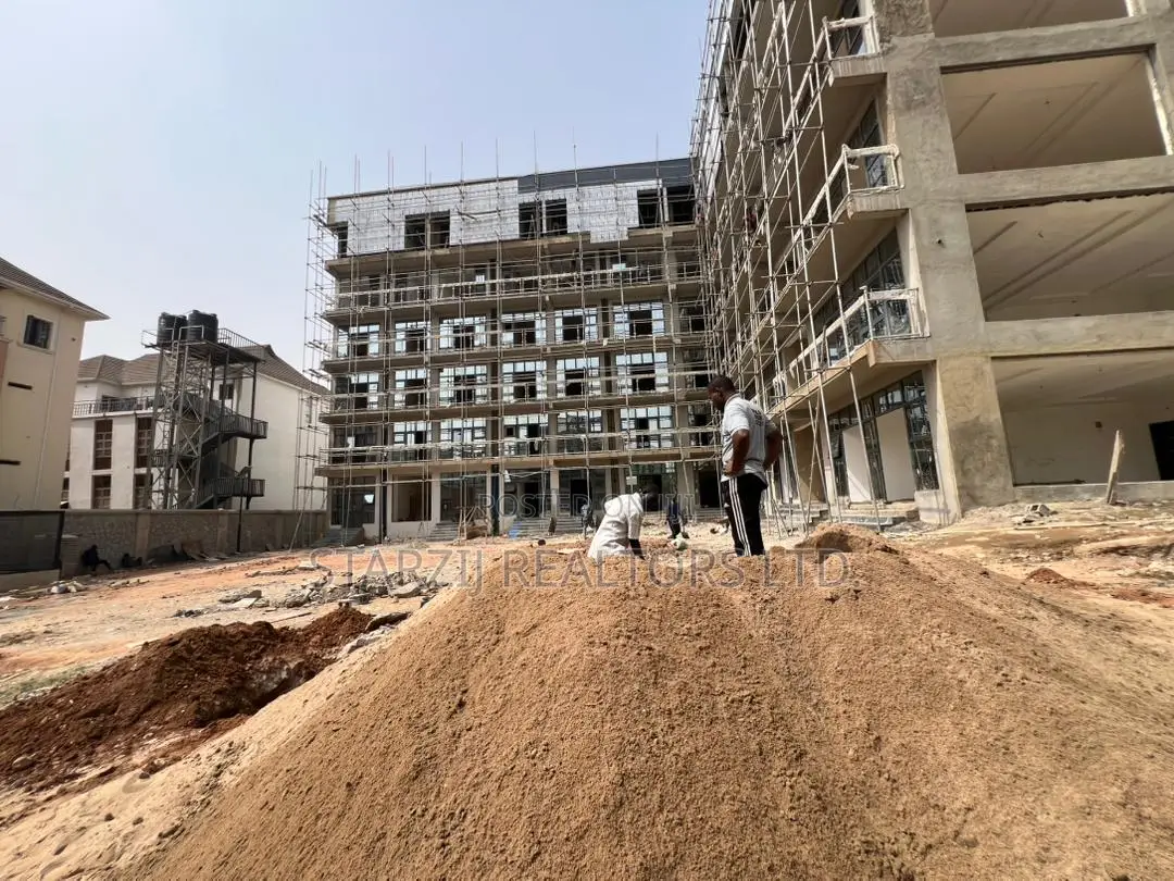 Commercial Complex for Offices and Shops in Wuye in Wuye