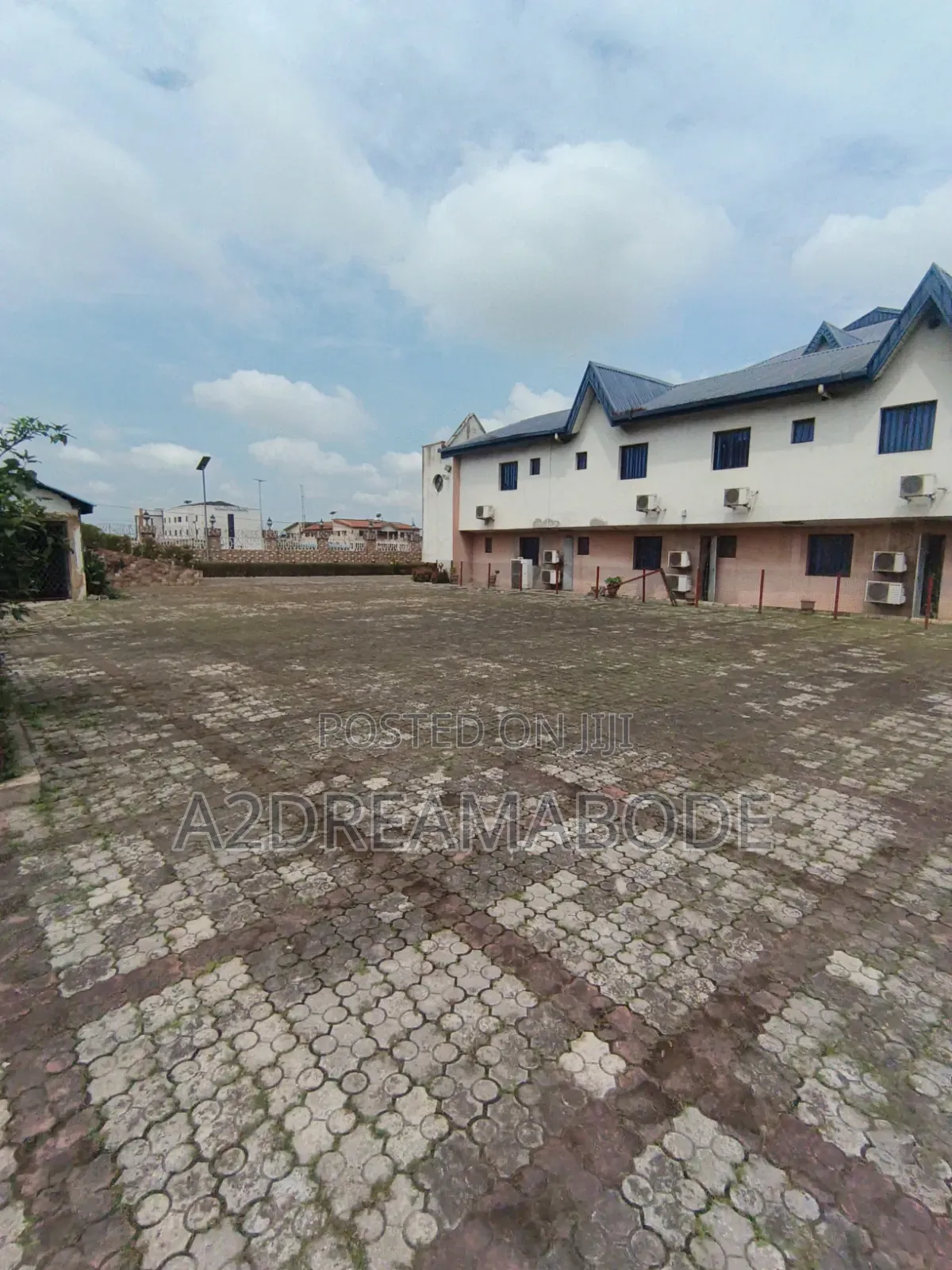 Iconic 68 Rooms Hotel in Ikeja GRA