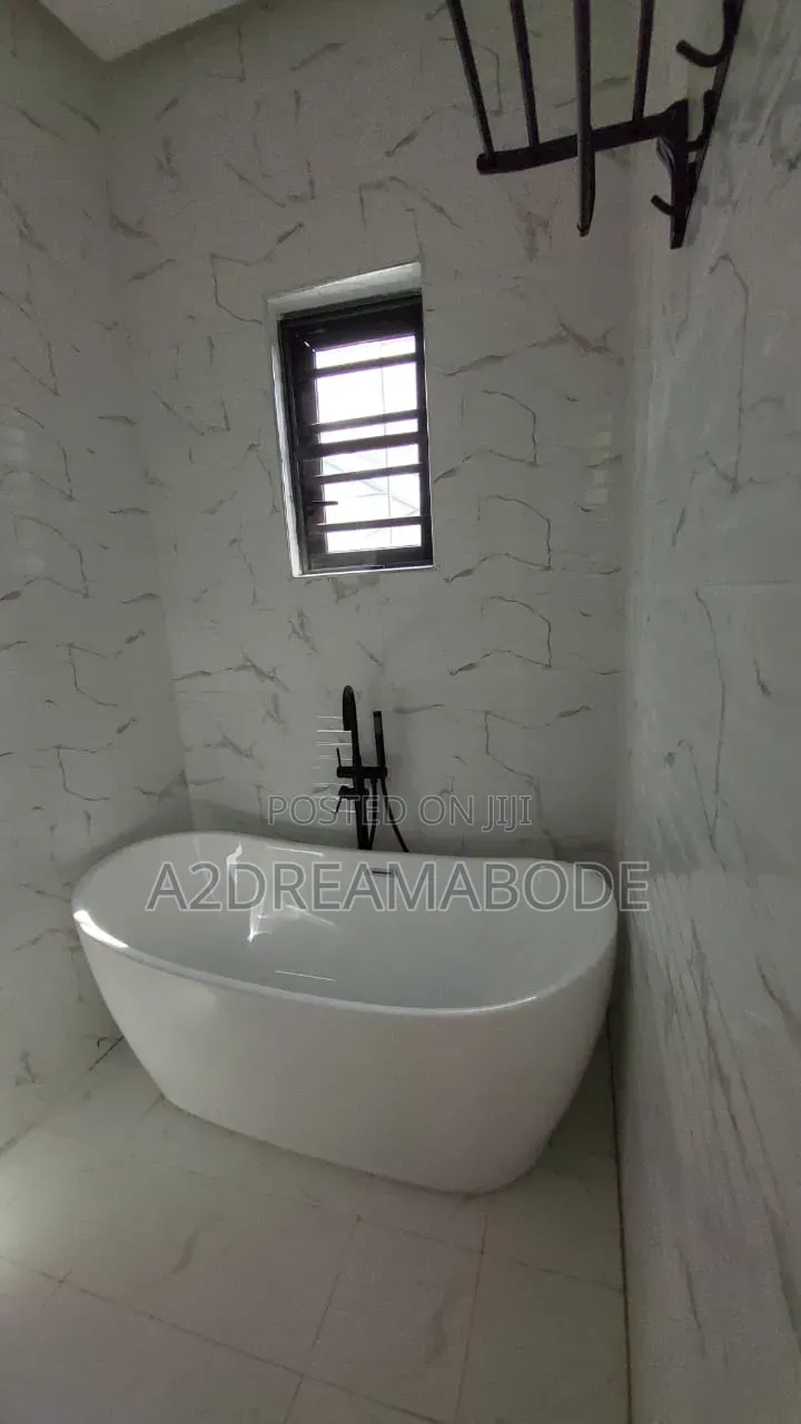 4bdrm Duplex in Ikeja, Opebi for rent in Opebi