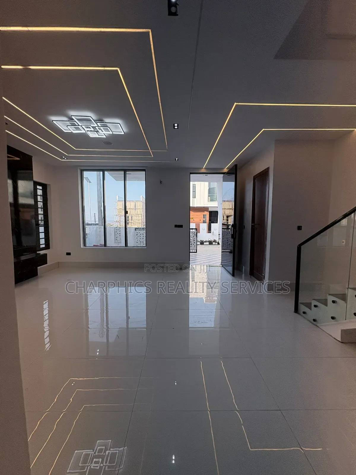 4bdrm Duplex in Off Lekki-Epe Expressway for sale in Off Lekki-Epe Expressway