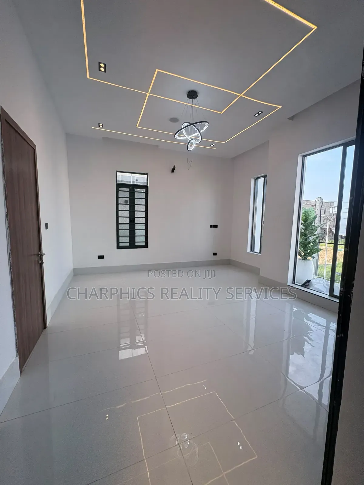 4bdrm Duplex in Off Lekki-Epe Expressway for sale in Off Lekki-Epe Expressway
