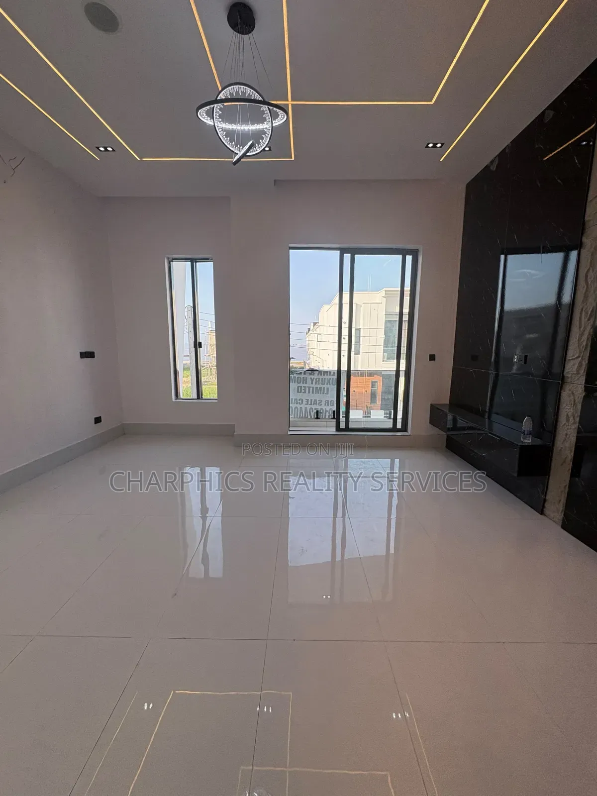 4bdrm Duplex in Off Lekki-Epe Expressway for sale in Off Lekki-Epe Expressway