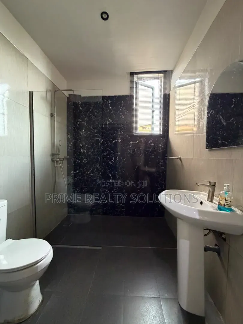 4bdrm Townhouse / Terrace in 𝐈𝐤𝐚𝐭𝐞 𝐥𝐞𝐤𝐤𝐢 𝐥𝐚𝐠𝐨𝐬, Ikate for rent in Ikate