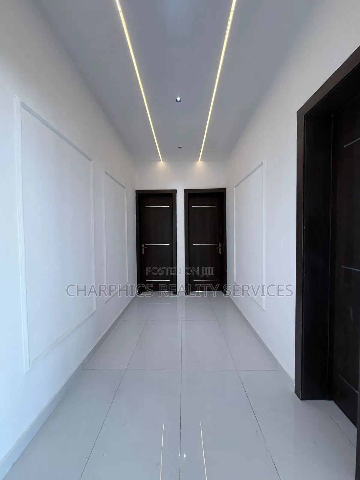 5bdrm Duplex in Off Lekki-Epe Expressway for sale in Off Lekki-Epe Expressway