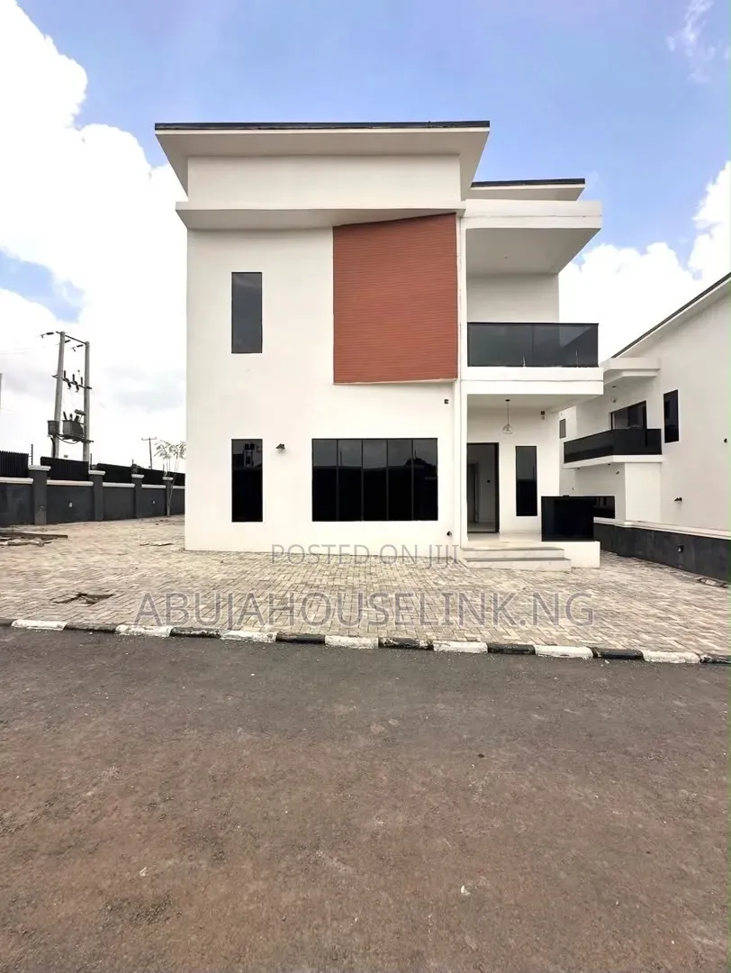 4bdrm Duplex in Gaduwa Abuja for sale in Gaduwa