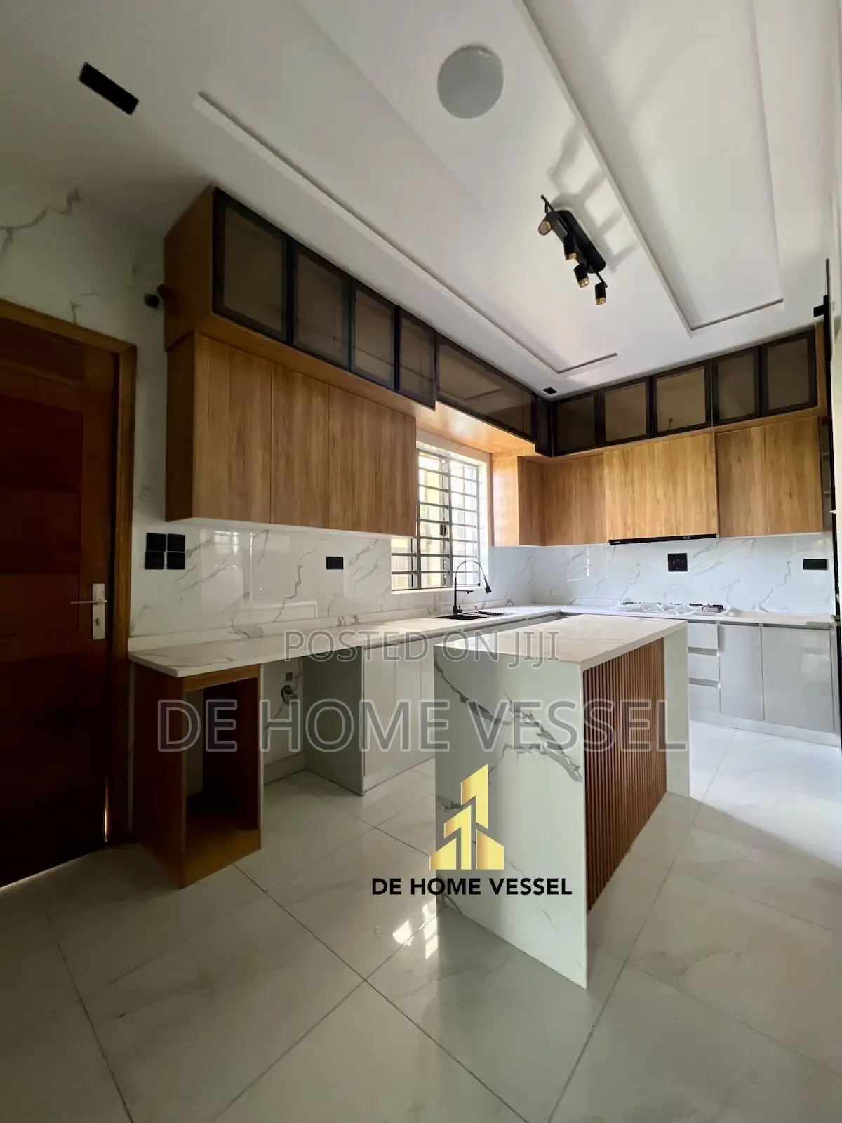 5bdrm Duplex in Ajah for sale in Ajah