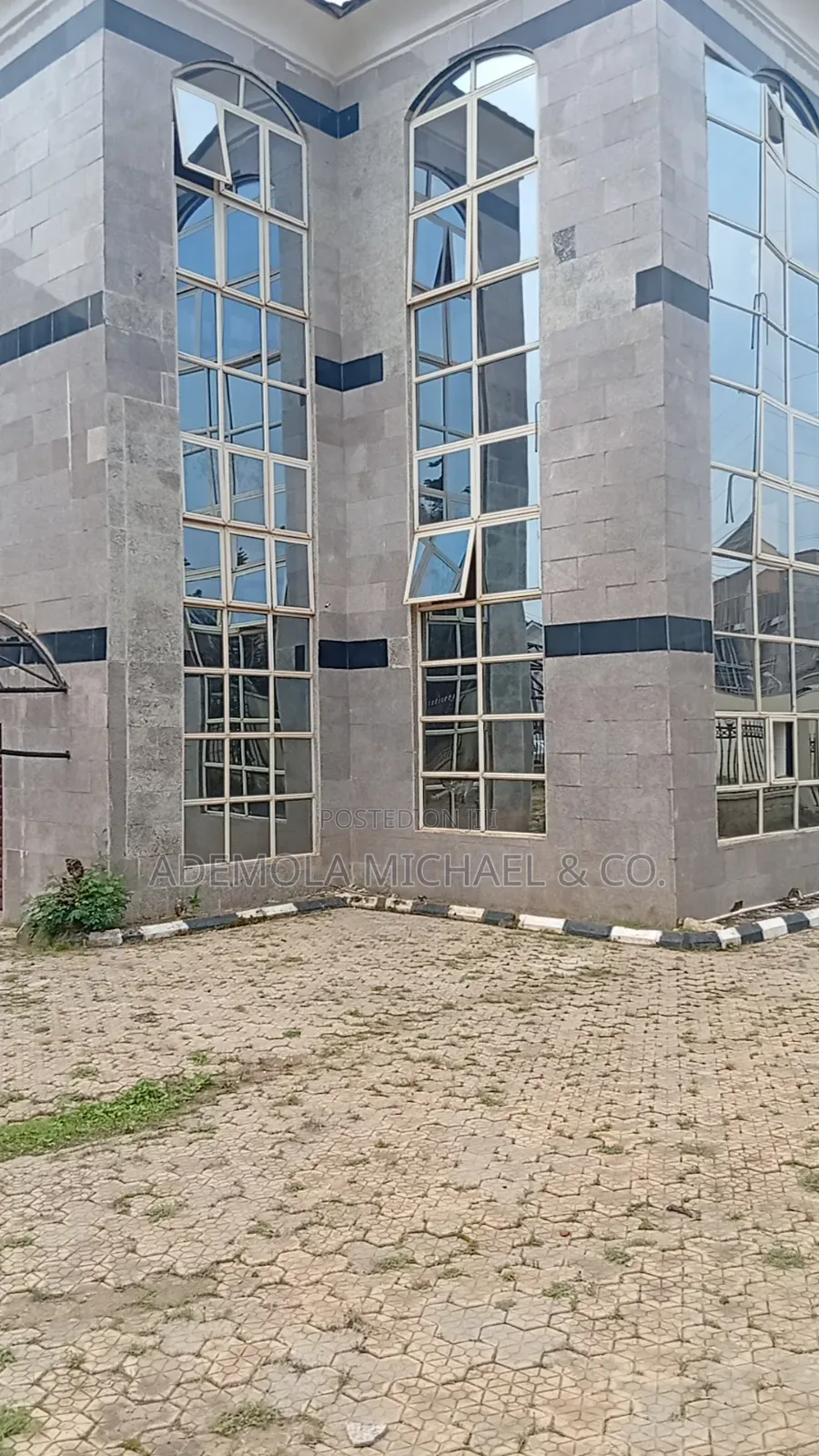 Office Space Building for Lease in Asokoro