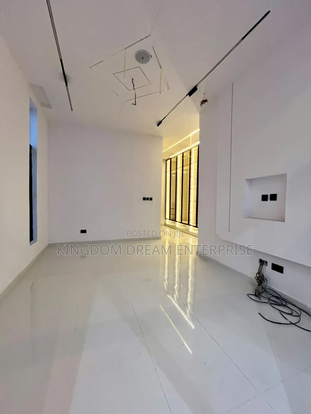 4bdrm Duplex in Ikota Lekki Lagos for sale in Ikota