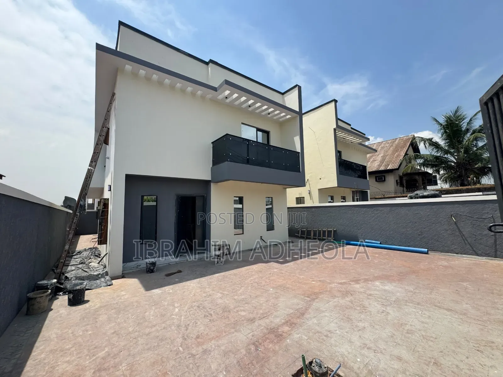 5bdrm Duplex in Omole Phase2 for sale in Omole Phase 2