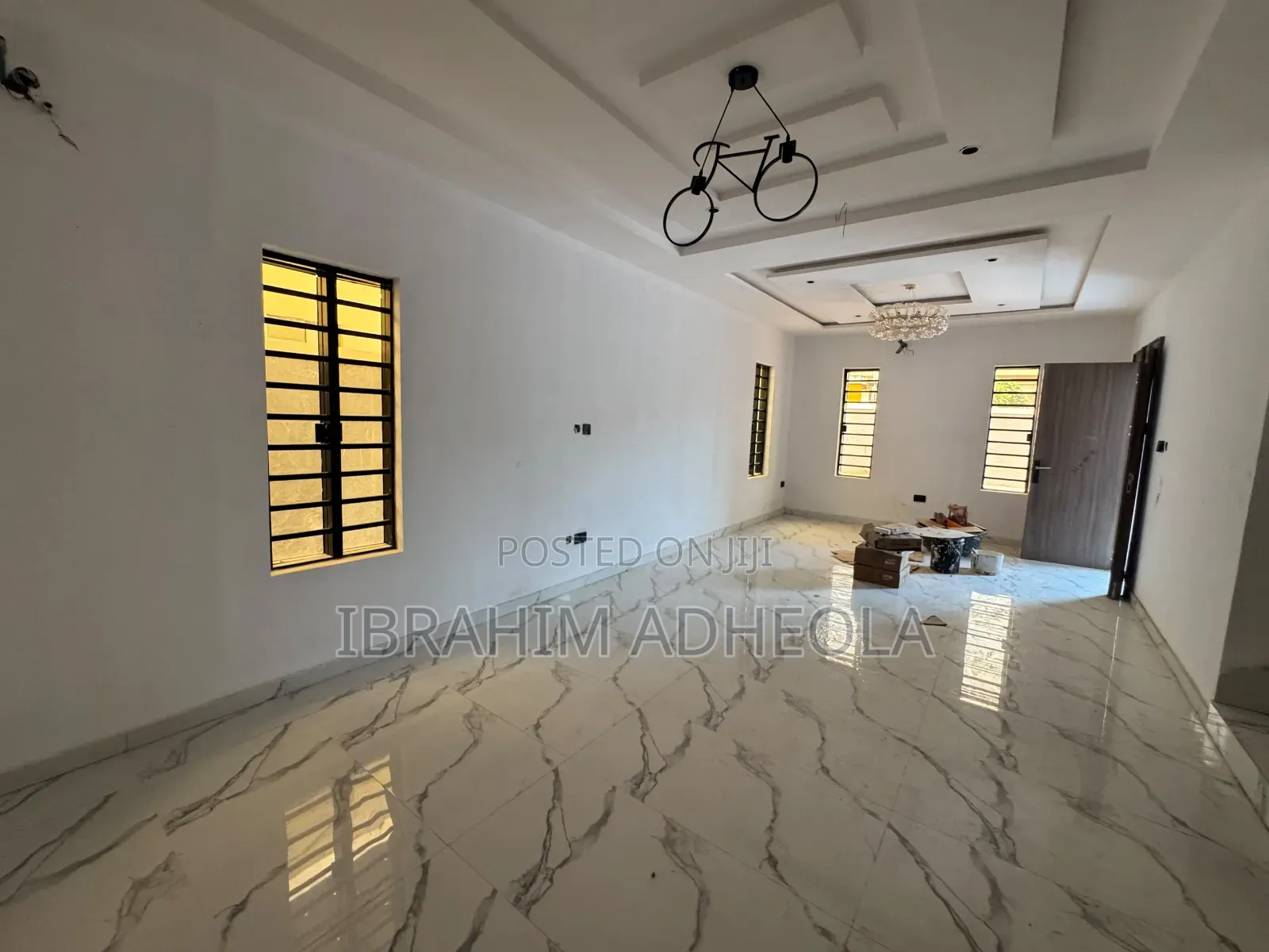 5bdrm Duplex in Omole Phase2 for sale in Omole Phase 2