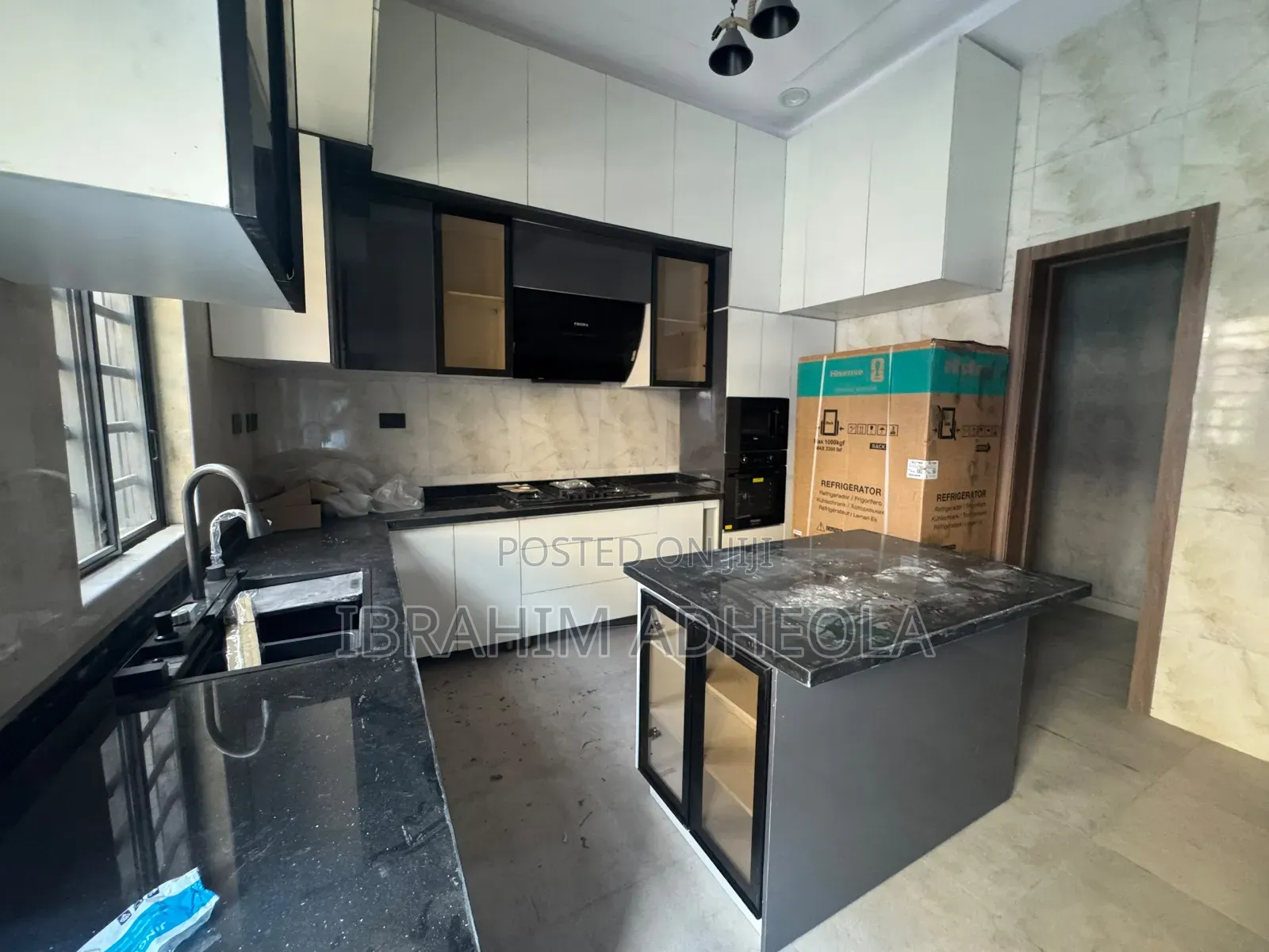5bdrm Duplex in Omole Phase2 for sale in Omole Phase 2