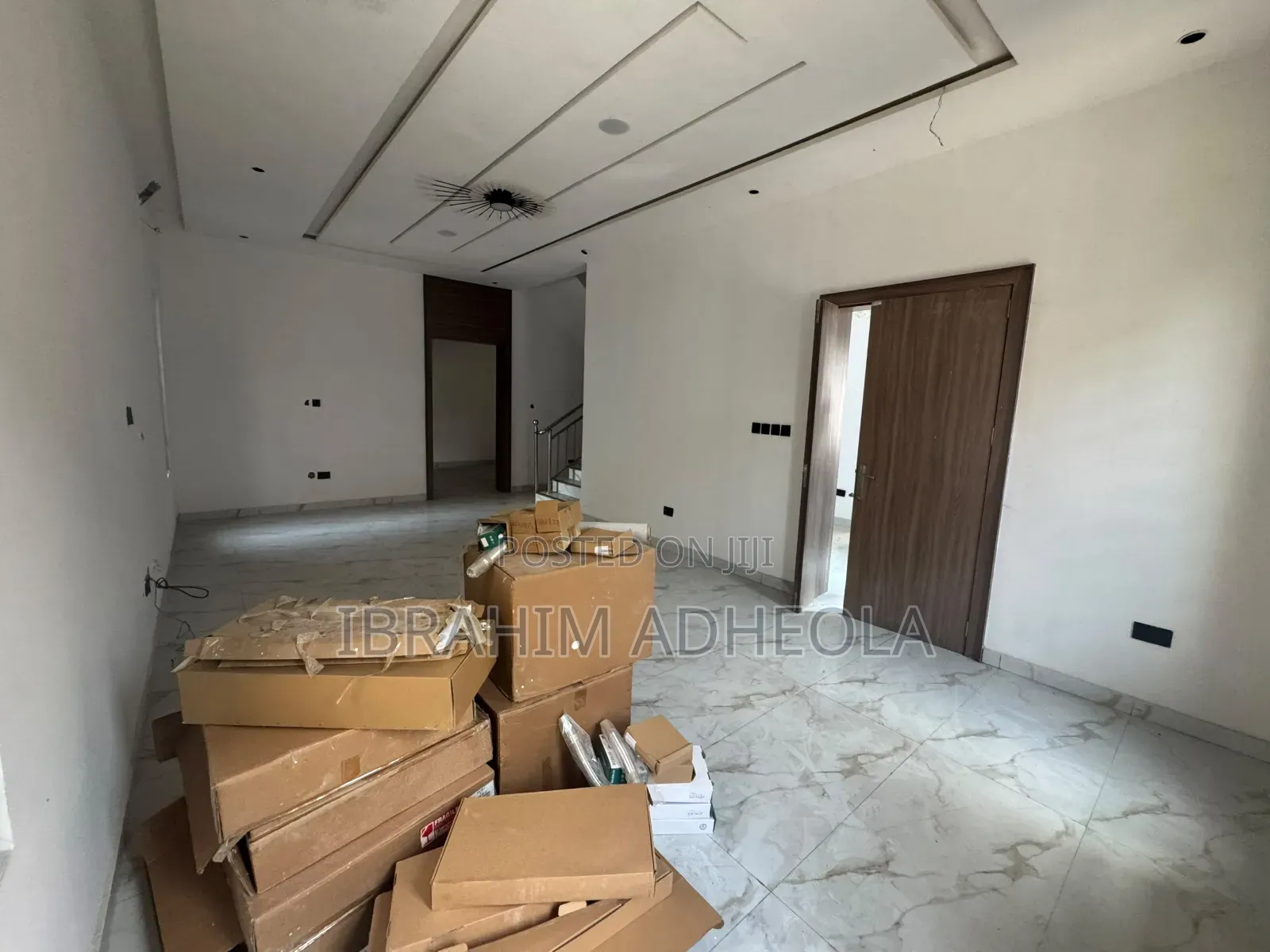 5bdrm Duplex in Omole Phase2 for sale in Omole Phase 2