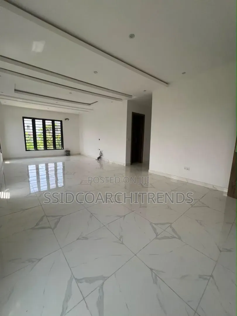 3bdrm Duplex in Call To Access for rent in Abraham Adesanya Estate