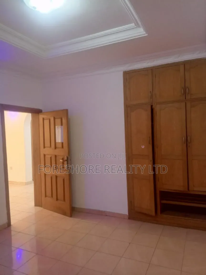 3bdrm Apartment in Magodo Phase 1 for rent in GRA Phase 2 Shangisha