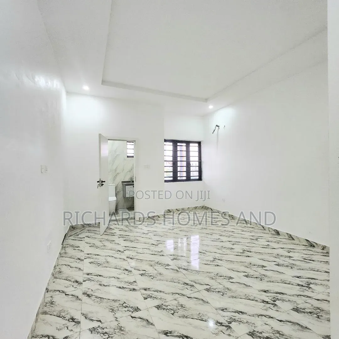 3bdrm Apartment in Ikate for rent in Ikate