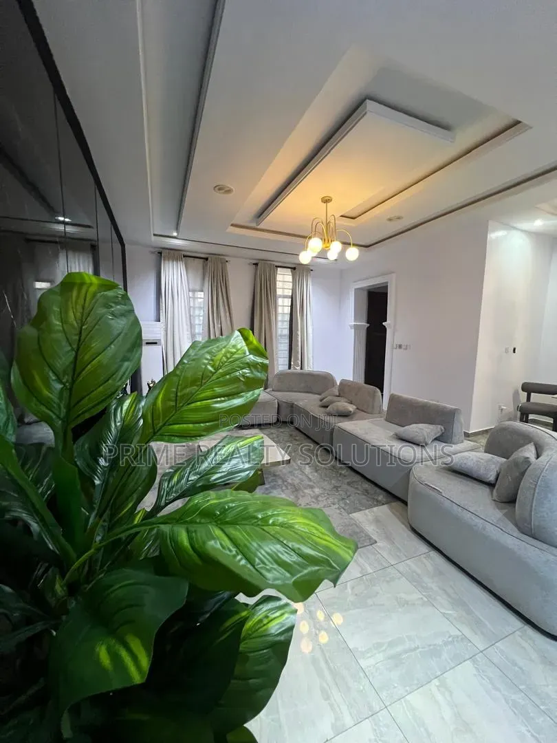 Furnished 4bdrm Duplex in ‎𝐋𝐨𝐜𝐚𝐭𝐢𝐨𝐧:𝐎𝐫𝐜𝐡𝐢𝐝, Lekki Expressway for rent in Lekki Expressway