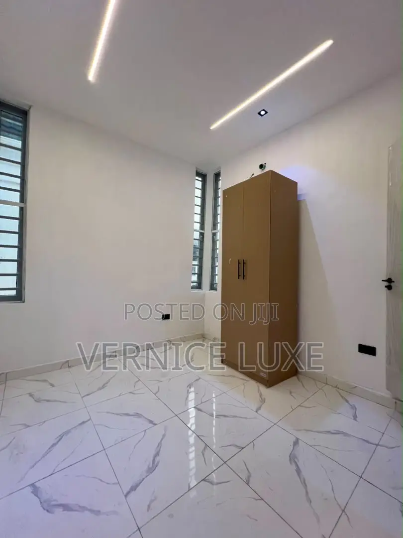 4bdrm Duplex in Ikota, Lekki for sale in Ikota