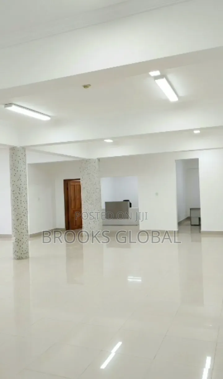 Bank Building at New Lagos Rd, for Lease in Benin City
