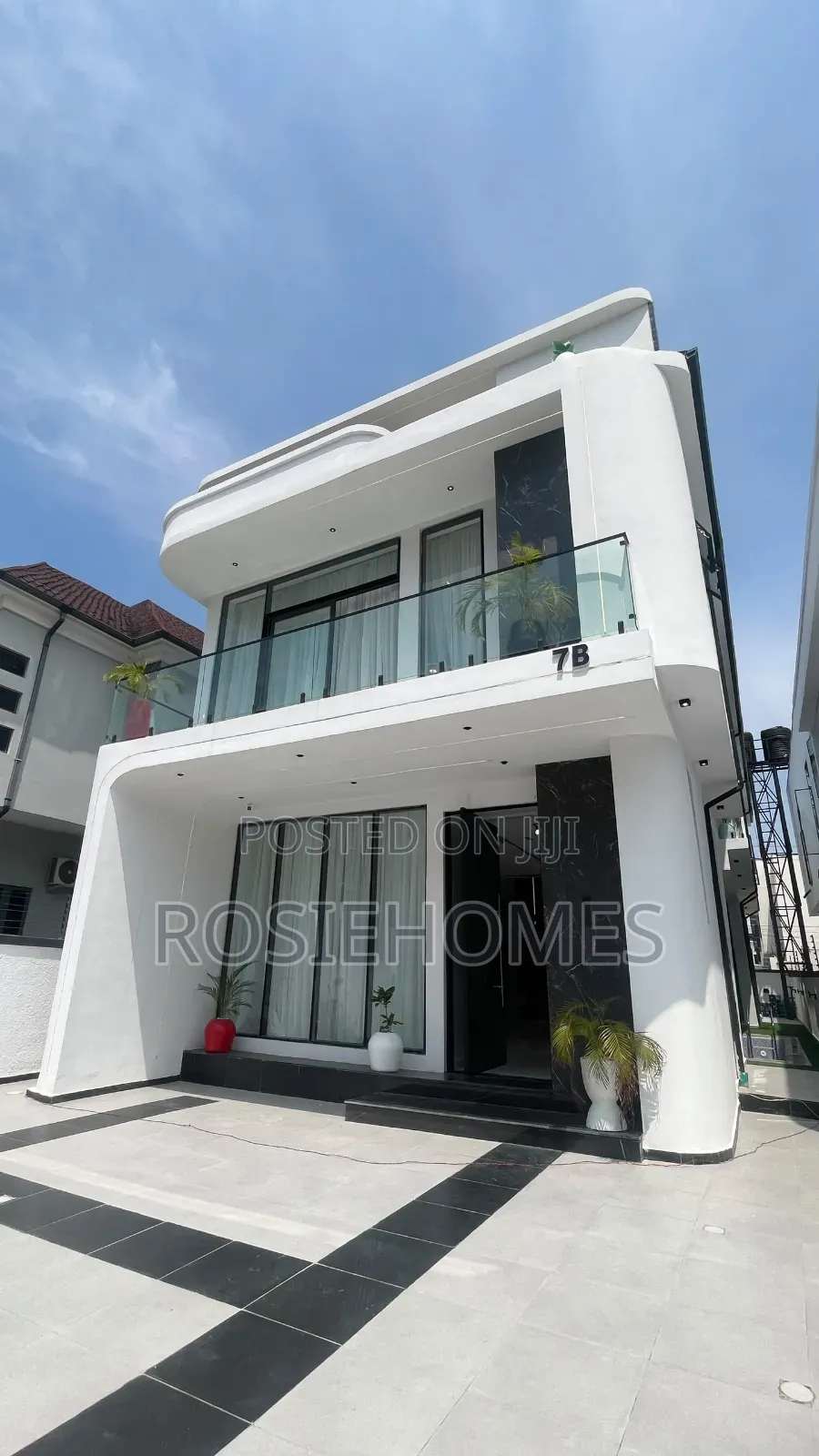 5bdrm Duplex in Harris Drive, VGC / Ajah for sale in VGC / Ajah