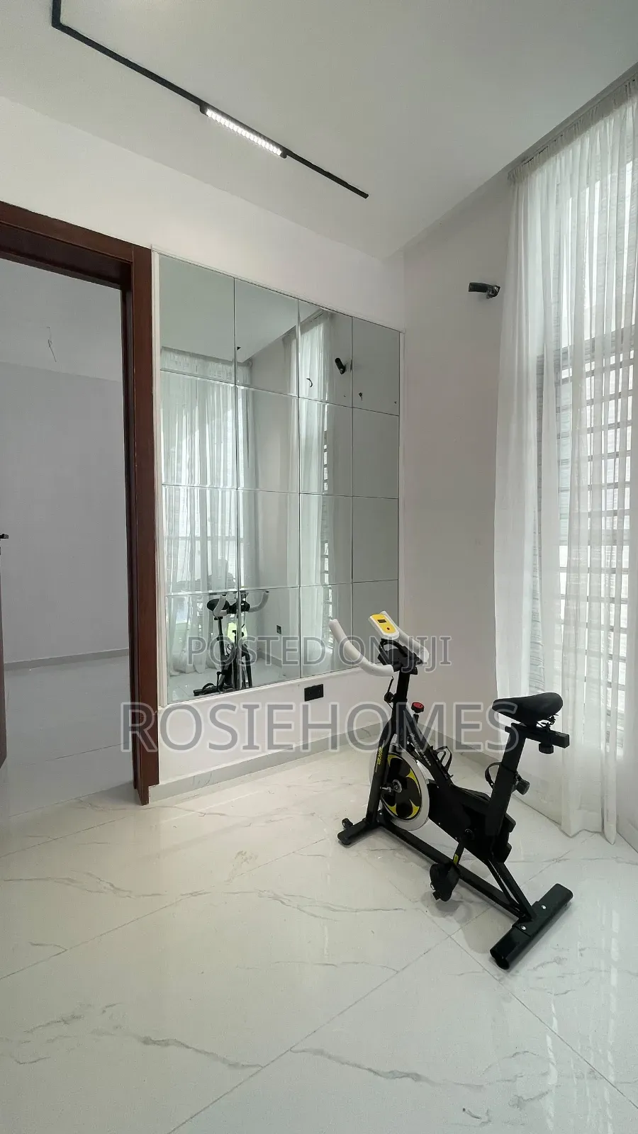 5bdrm Duplex in Harris Drive, VGC / Ajah for sale in VGC / Ajah
