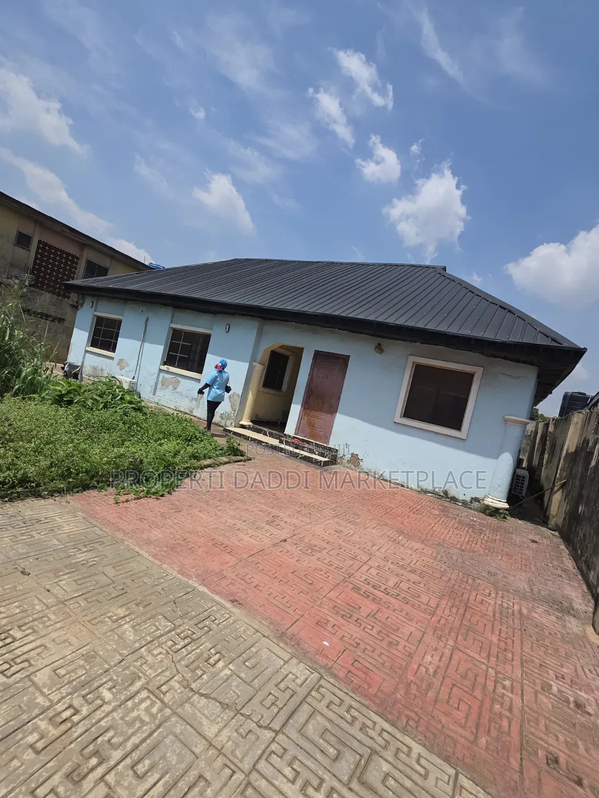 3bdrm Bungalow in Onikanga, Ayobo for sale in Ayobo